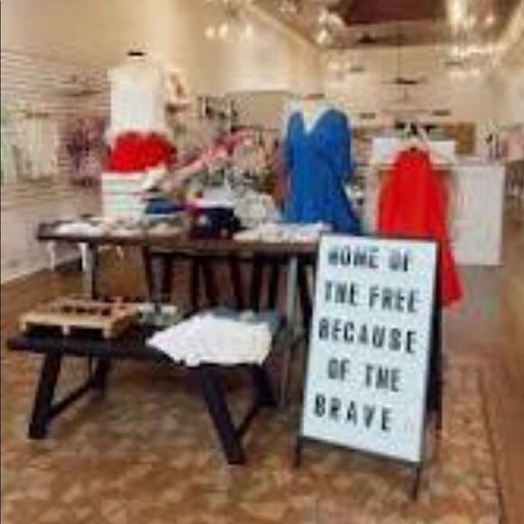 Southern Thread Tank Top  - Picture 9 of 9